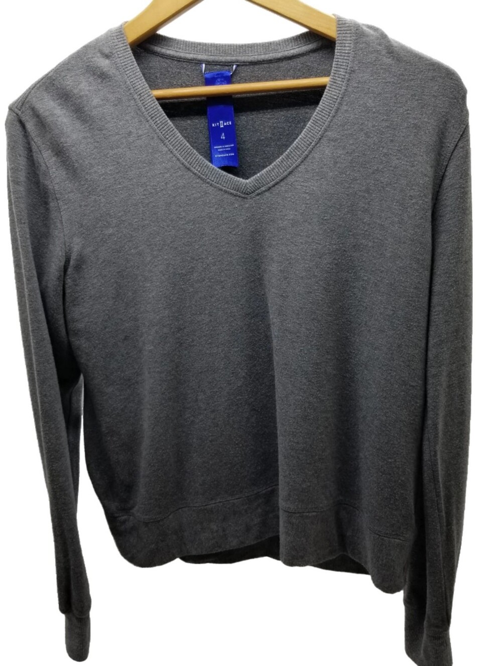 Kit and Ace Gray Viscose Cashmere Blend V-Neck Sweater Size 4